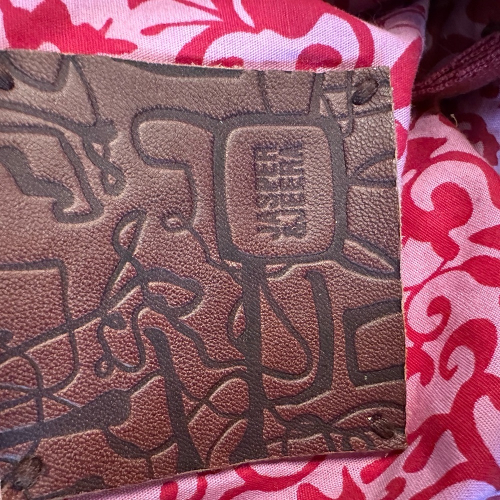 Anthropologie Red and Pink Shoulder Bag with Artistic Flair - Picture 4 of 4